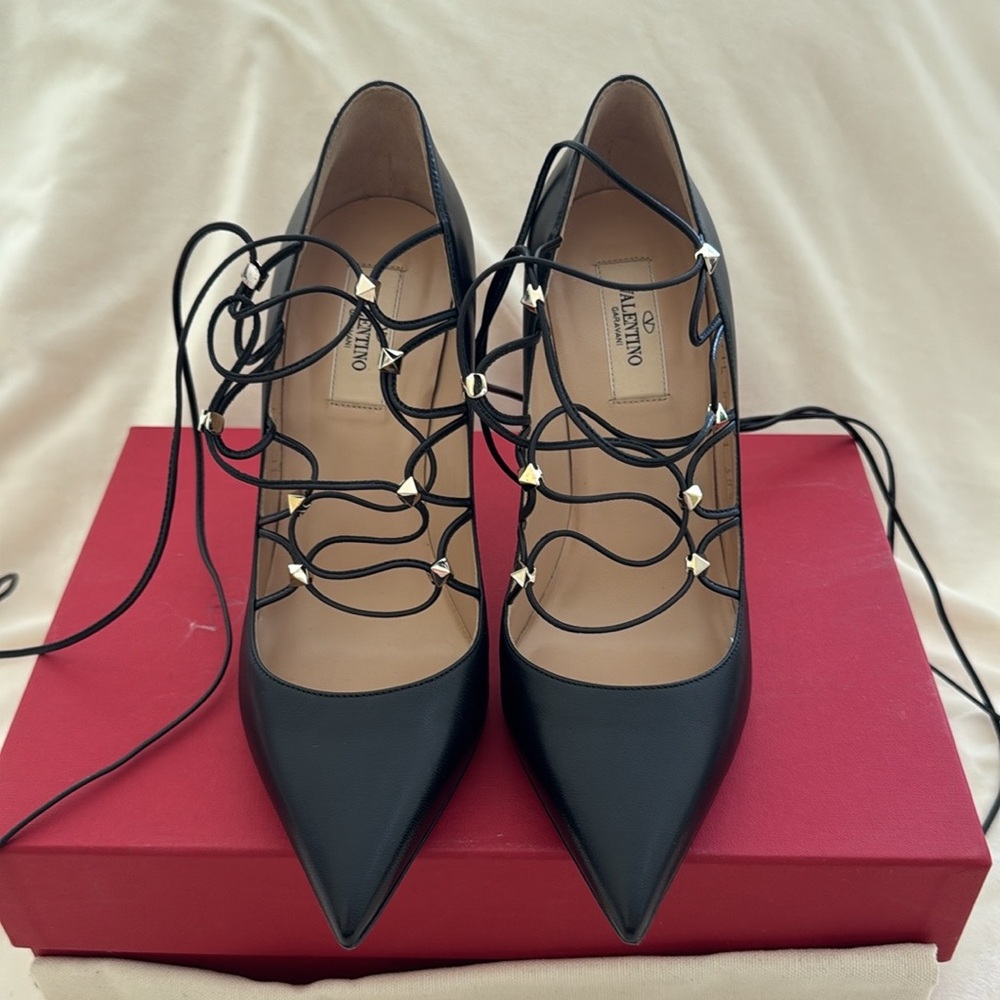 Valentino Heels - Picture 7 of 13